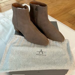 Aquatalia Fuoco Suede Bootie
